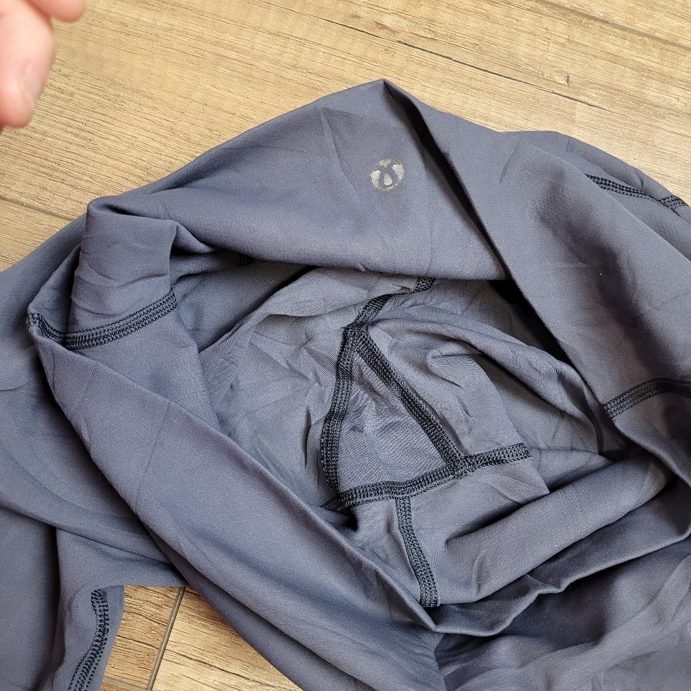 Lululemon × Peloton Wunder Under Women's fold over HR Scalloped Hem Crop 23" 4 - Picture 10 of 15